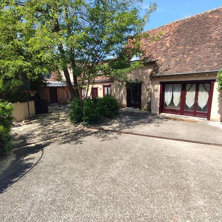 Grand Gite - Le Saint-Chrirtophe Châteauroux Exteriör bild